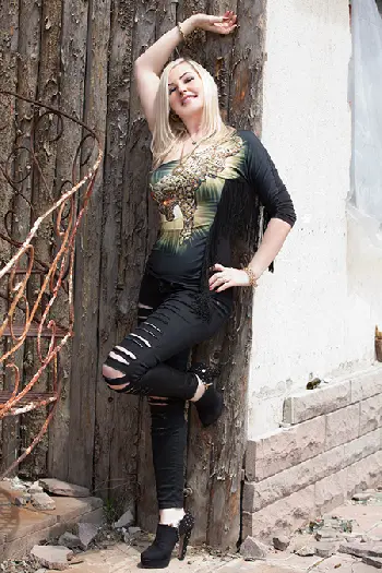 Espiye Masaj Salonu Masöz Nil - Espiye Masaj Salonu, Espiye Bayan Masör - Mutlu Son, Espiye evde evde masaj hizmeti, Espiye evde masaj, Espiye Evde Masaj Hizmet